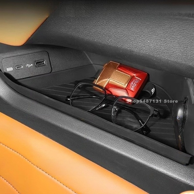 กล่องเก็บของใต้ที่วางแขนคอนโซล - Car Accessories Under 500 บทวิจารณ์และราคา